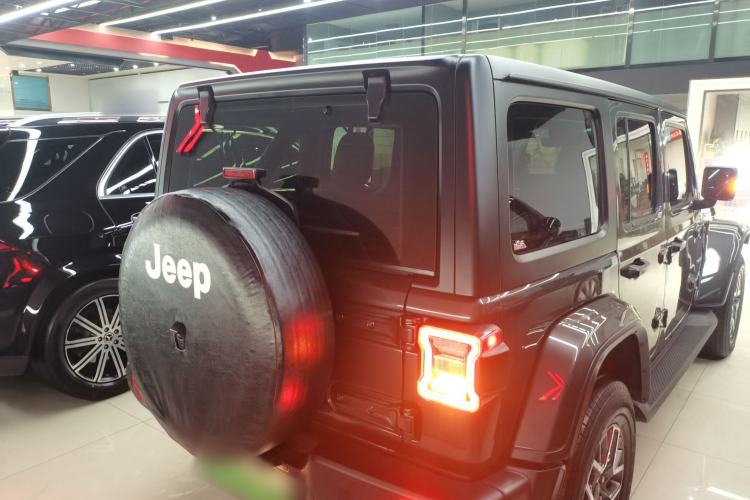 Used Jeep Wrangler New Energy 2021 Four-Door 2.0T 4xe Sahara Rear