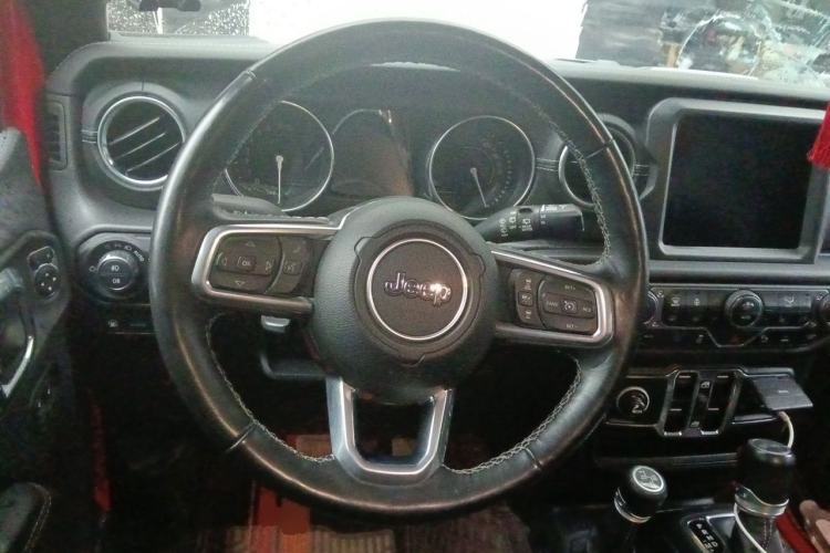 Used Jeep Wrangler New Energy 2021 Four-Door 2.0T 4xe Sahara Steering Wheel