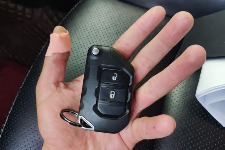 Used Jeep Wrangler New Energy 2021 Four-Door 2.0T 4xe Sahara Vehicle Key