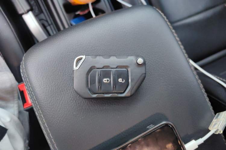 Used Jeep Wrangler New Energy 2021 Four-Door 2.0T 4xe Sahara Vehicle Key