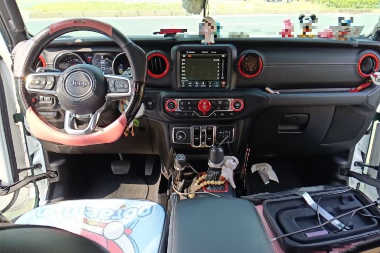 Used Jeep Wrangler New Energy 2021 Four-Door 2.0T 4xe Sahara First Edition Center Console