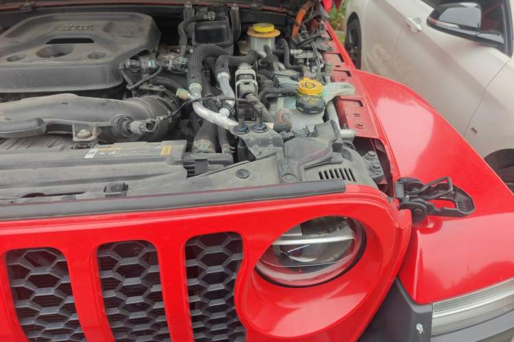 Used Jeep Wrangler New Energy 2021 Four-Door 2.0T 4xe Sahara Engine Bay Left