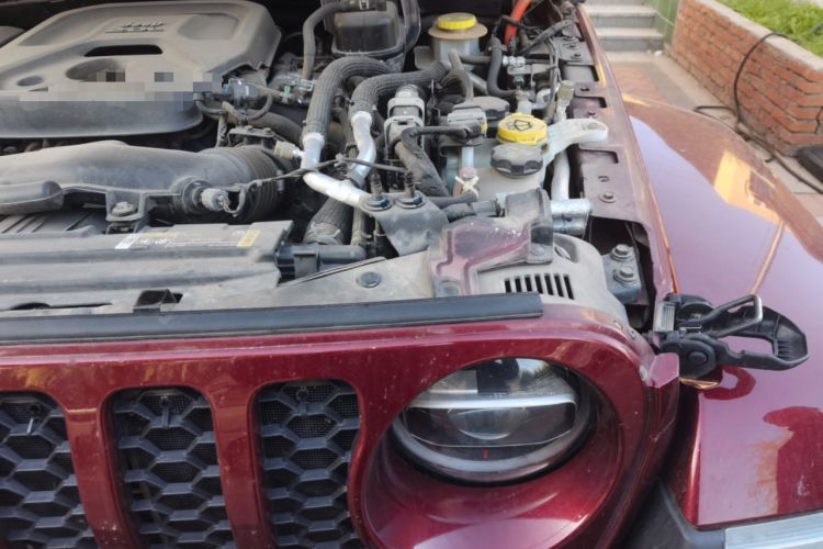 Used Jeep Wrangler New Energy 2021 Four-Door 2.0T 4xe Sahara Engine Bay Left