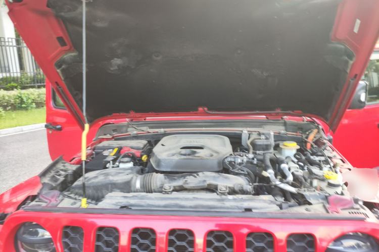 Used Jeep Wrangler New Energy 2021 Four-Door 2.0T 4xe Sahara Engine Bay