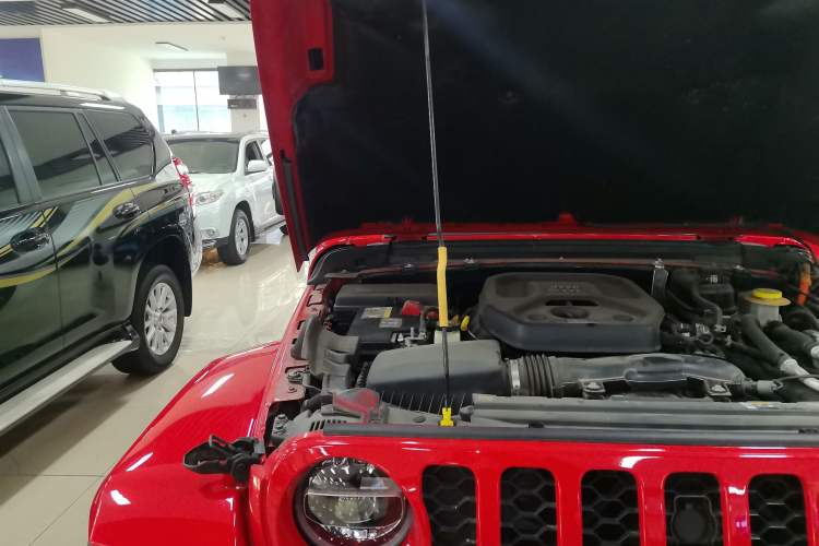 Used Jeep Wrangler New Energy 2021 Four-Door 2.0T 4xe Sahara First Edition Engine Bay Right