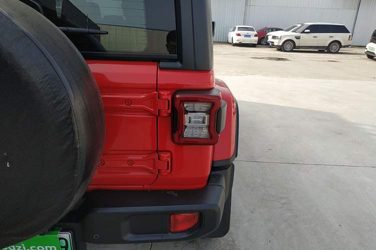Used Jeep Wrangler New Energy 2021 Four-Door 2.0T 4xe Sahara Exterior 6