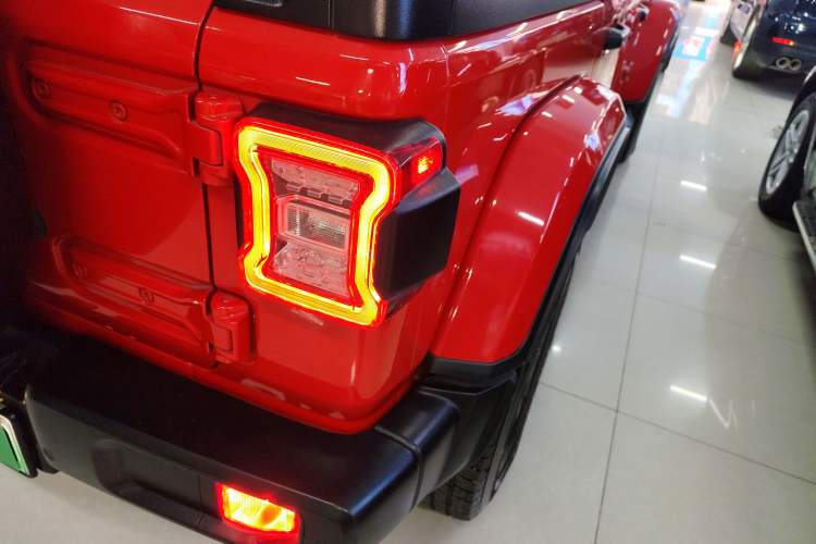 Used Jeep Wrangler New Energy 2021 Four-Door 2.0T 4xe Sahara First Edition Exterior 6