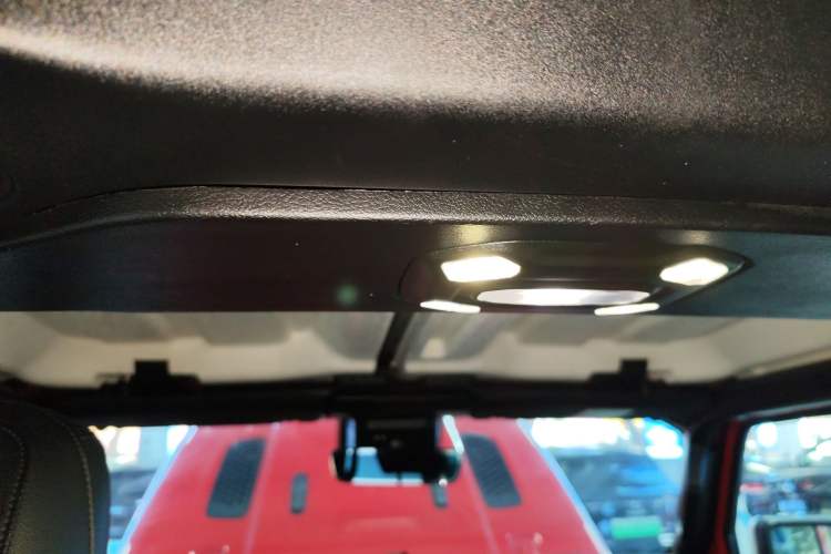 Used Jeep Wrangler New Energy 2021 Four-Door 2.0T 4xe Sahara First Edition Headliner