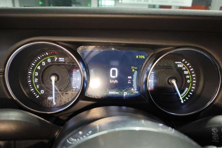 Used Jeep Wrangler New Energy 2021 Four-Door 2.0T 4xe Sahara First Edition Instrument Cluster