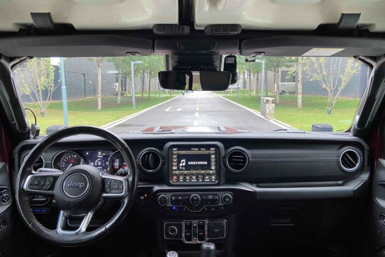 Used Jeep Wrangler New Energy 2021 Four-Door 2.0T 4xe Sahara Interior 1
