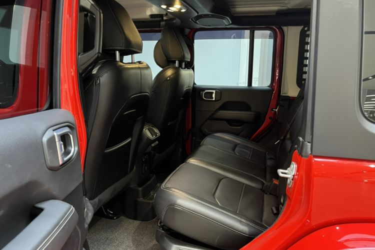 Used Jeep Wrangler New Energy 2021 Four-Door 2.0T 4xe Sahara Interior 7