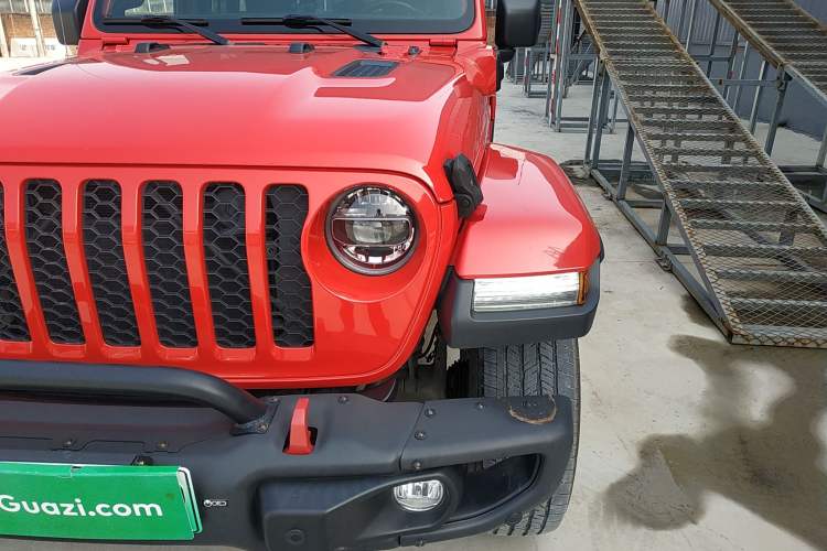 Used Jeep Wrangler New Energy 2021 Four-Door 2.0T 4xe Sahara Left Front Headlight