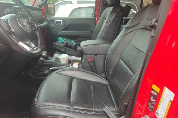 Used Jeep Wrangler New Energy 2021 Four-Door 2.0T 4xe Sahara Left Front Seat