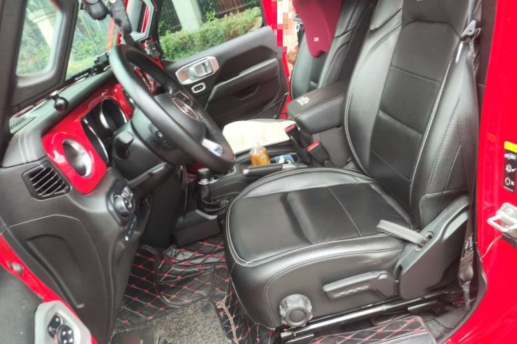 Used Jeep Wrangler New Energy 2021 Four-Door 2.0T 4xe Sahara Left Front Seat