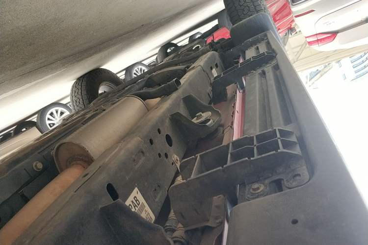 Used Jeep Wrangler New Energy 2021 Four-Door 2.0T 4xe Sahara Left Side Sill