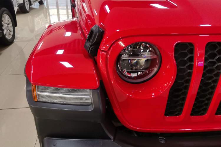 Used Jeep Wrangler New Energy 2021 Four-Door 2.0T 4xe Sahara First Edition Right Front Headlight