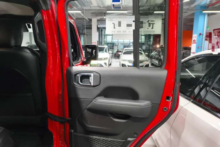 Used Jeep Wrangler New Energy 2021 Four-Door 2.0T 4xe Sahara First Edition Right Rear Door Interior