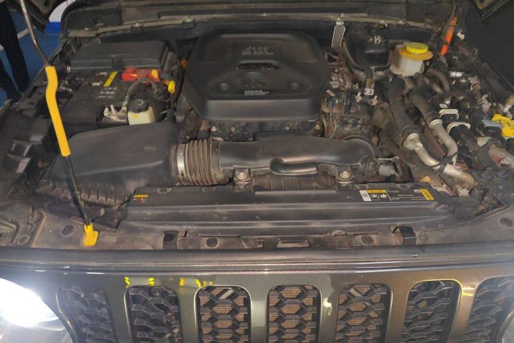 Used Jeep Wrangler New Energy 2021 Four-Door 2.0T 4xe Sahara First Edition Engine Bay