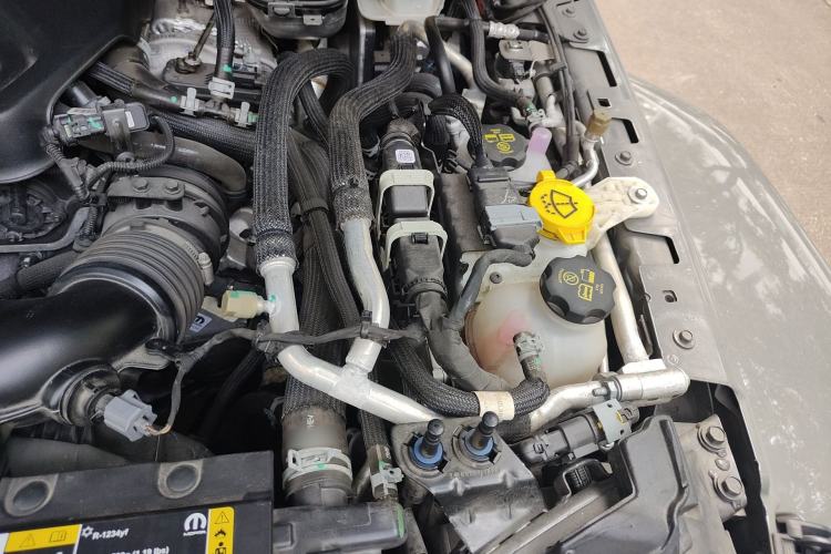 Used Jeep Wrangler New Energy 2021 Four-Door 2.0T 4xe Sahara Engine Bay Left
