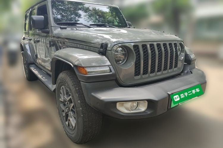 Used Jeep Wrangler New Energy 2021 Four-Door 2.0T 4xe Sahara Front Right 45 Deg