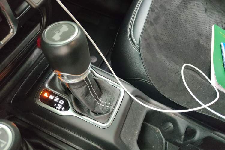Used Jeep Wrangler New Energy 2021 Four-Door 2.0T 4xe Sahara Gear Lever