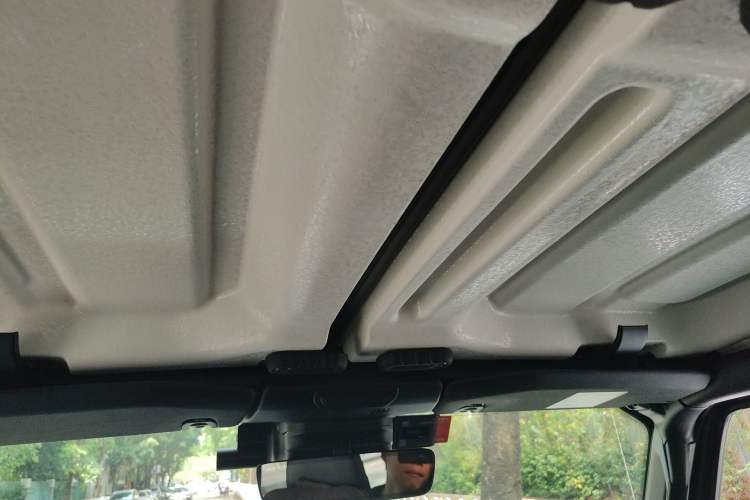 Used Jeep Wrangler New Energy 2021 Four-Door 2.0T 4xe Sahara Headliner