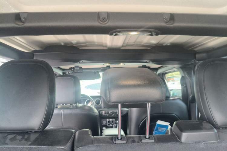 Used Jeep Wrangler New Energy 2021 Four-Door 2.0T 4xe Sahara First Edition Headliner