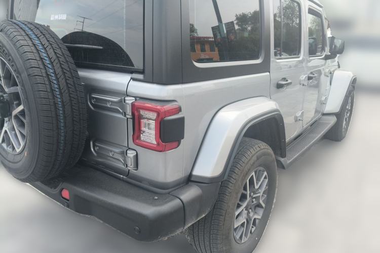 Used Jeep Wrangler New Energy 2021 Four-Door 2.0T 4xe Sahara First Edition Rear Right 45 Deg