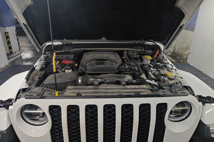 Used Jeep Wrangler New Energy 2021 Four-Door 2.0T 4xe Sahara Engine Bay