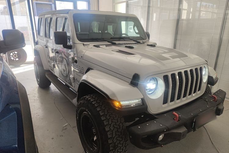 Used Jeep Wrangler New Energy 2021 Four-Door 2.0T 4xe Sahara Front Right 45 Deg