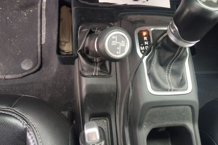 Used Jeep Wrangler New Energy 2021 Four-Door 2.0T 4xe Sahara First Edition Gear Lever