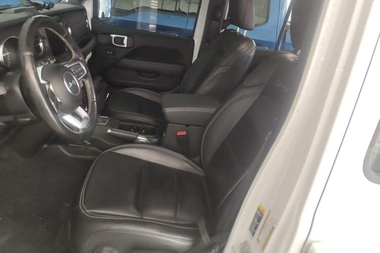 Used Jeep Wrangler New Energy 2021 Four-Door 2.0T 4xe Sahara Left Front Seat