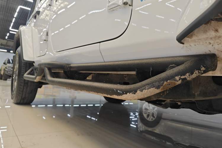 Used Jeep Wrangler New Energy 2021 Four-Door 2.0T 4xe Sahara Right Side Sill