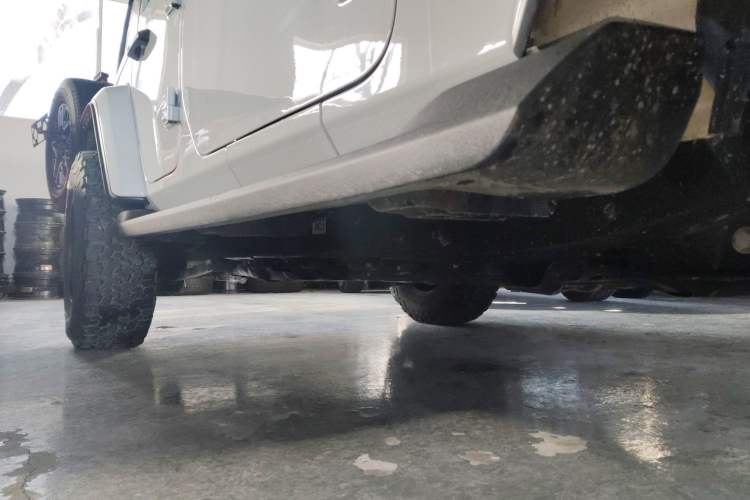 Used Jeep Wrangler New Energy 2021 Four-Door 2.0T 4xe Sahara Right Side Sill