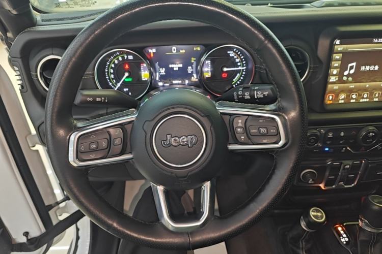 Used Jeep Wrangler New Energy 2021 Four-Door 2.0T 4xe Sahara Steering Wheel