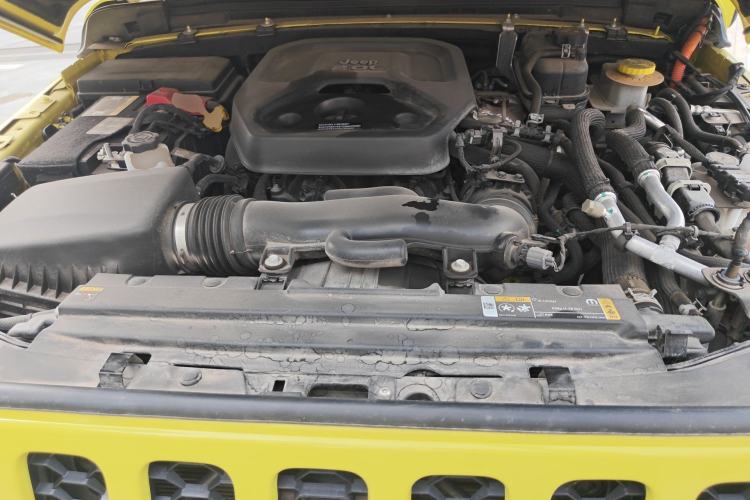 Used Jeep Wrangler New Energy 2022 Four-Door 2.0T 4xe Sahara Fluorescent Yellow Limited Edition Engine Bay