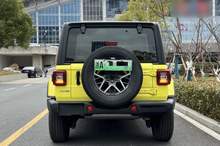 Used Jeep Wrangler New Energy 2022 Four-Door 2.0T 4xe Sahara Fluorescent Yellow Limited Edition Exterior 8
