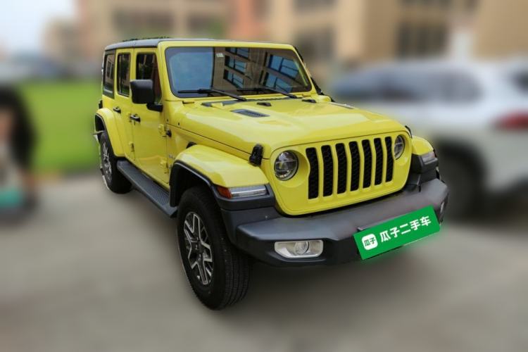 Used Jeep Wrangler New Energy 2022 Four-Door 2.0T 4xe Sahara Fluorescent Yellow Limited Edition Front Right 45 Deg