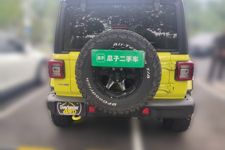 Used Jeep Wrangler New Energy 2022 Four-Door 2.0T 4xe Sahara Fluorescent Yellow Limited Edition Rear