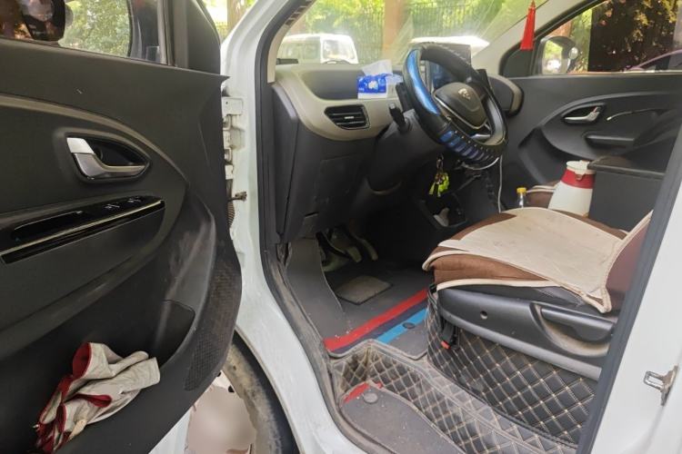 Used Jenhoo New Energy EV48 2023 SmartDrive Version 41.86 kWh Driver Seat