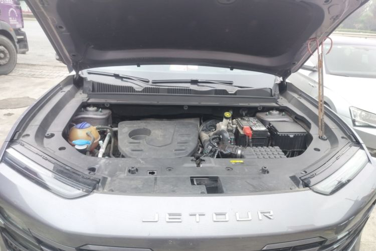 Used JETOUR Dashing 2024 1.5T DCT Starlight Shine Pro Edition Engine Bay