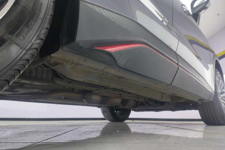 Used JETOUR Dashing 2022 1.6T DCT King SPORT Right Side Sill