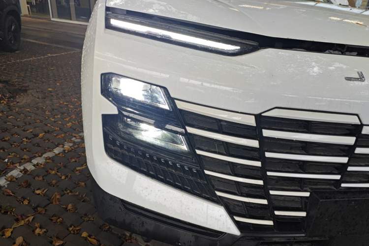 Used JETOUR Dashing 2025 1.5T DCT Beyond Edition Right Front Headlight