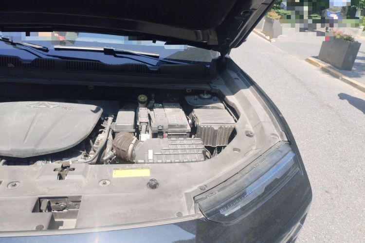 Used JETOUR Dashing 2022 1.6T DCT King SPORT Engine Bay Left