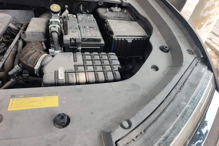 Used JETOUR Dashing 2022 1.6T DCT King SPORT Engine Bay Left