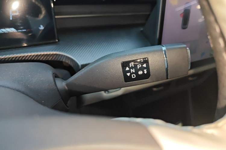 Used JETOUR Dashing 2022 1.6T DCT King SPORT Gear Lever