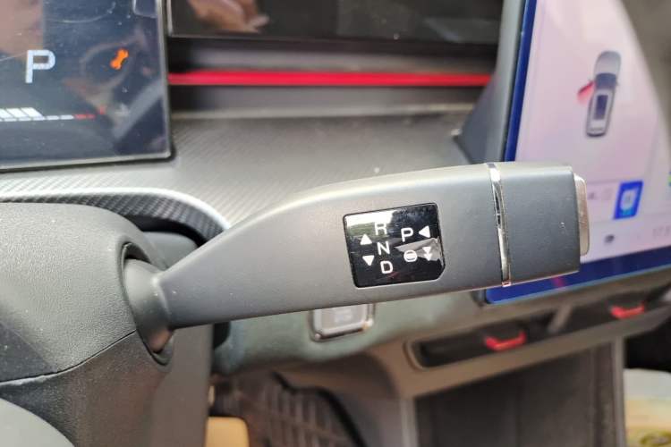 Used JETOUR Dashing 2022 1.6T DCT King PLUS Gear Lever