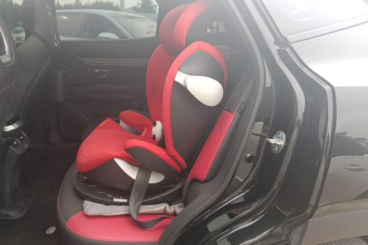 Used JETOUR Dashing 2022 1.6T DCT King MAX Left Rear Seat