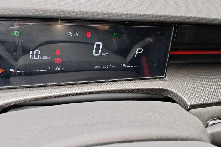 Used JETOUR Dashing 2022 1.6T DCT King SPORT Odometer Close Up