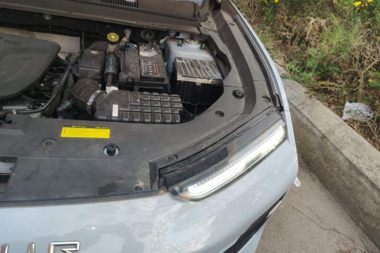 Used JETOUR Dashing 2022 1.6T DCT King PLUS Engine Bay Left
